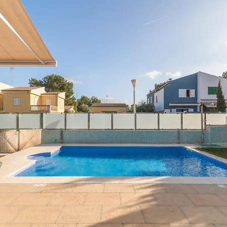 ヴィラ Coastal With Private Pool *